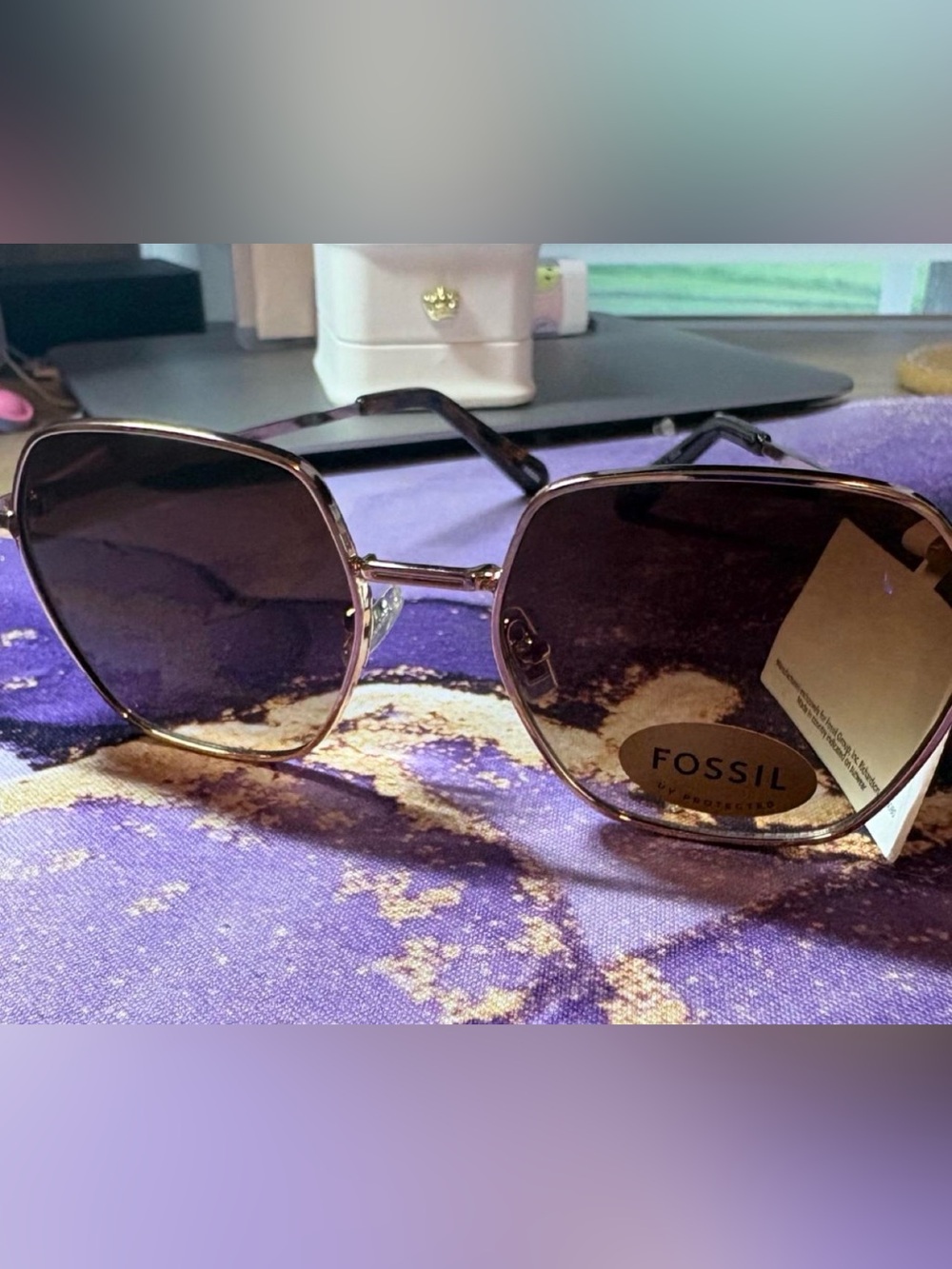 Fossil Women’s Gold-Tone Frame with Tortoise Shell Arms & Brown Gradient Lenses
